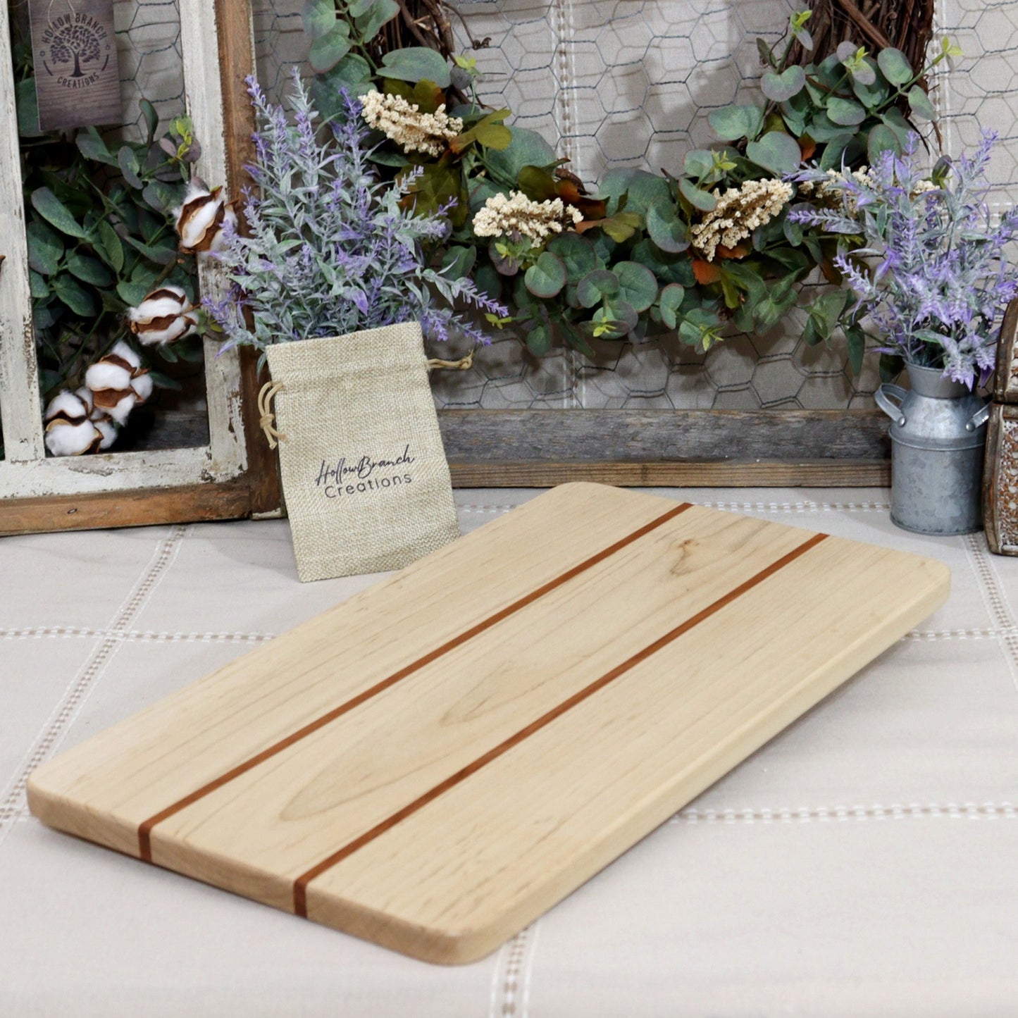 Cutting Board, Wood Cutting Board, Cutting Board with Handle, Cutting Board with Feet, Cherry, Maple, Walnut, Wood, Wooden, Made In The USA, Anniversary, Party, Holiday, Christmas, Thanksgiving, Best Cutting Board, Gift, Unique, table setting, party planners, chef, cooking, cooking enthusiasts, realtors, real estate agents, Housewarming, serving Board, Chopping Board, Cutting Board Set, Decorative, Good Cutting Board, Quality Cutting Board, Buy Cutting Board